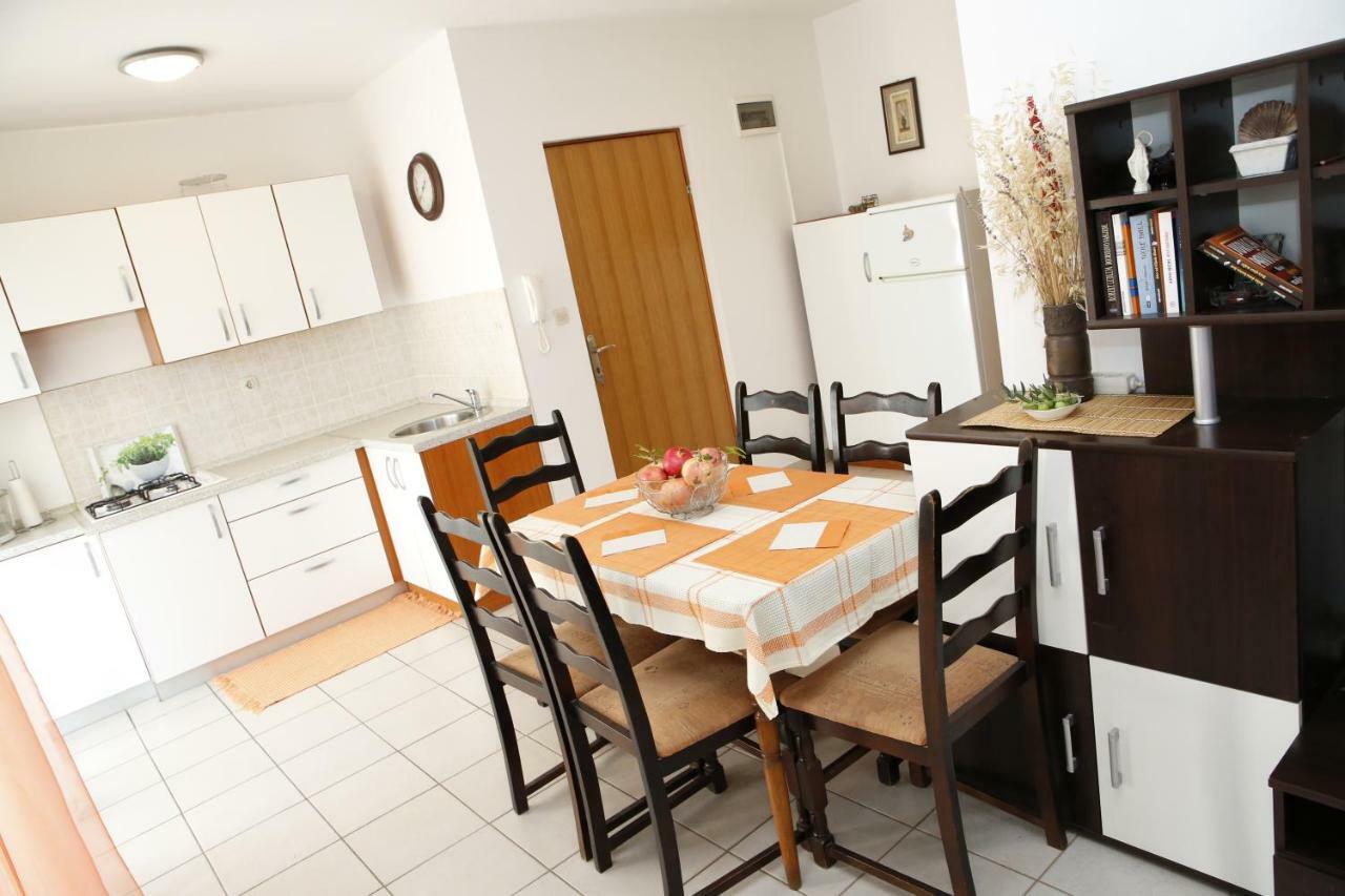 Apartman Alica Srima Vodice Kültér fotó